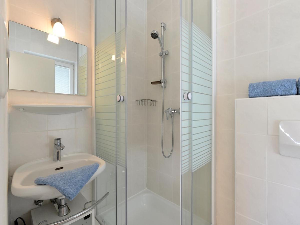 Rosenhof Am See Ferienwohnung Seerosensuite Тирзе Экстерьер фото